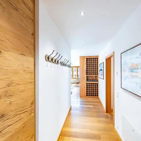 Apartment 3br Central Location - What'app - 0034-656-619-782 - For Reservations! St. Moritz