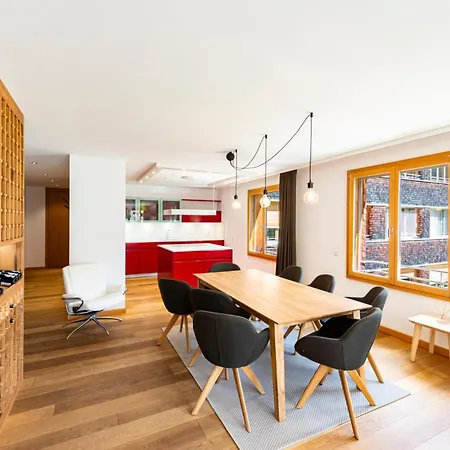 3br Central Location - What'app - 0034-656-619-782 - For Reservations! Apartment St. Moritz