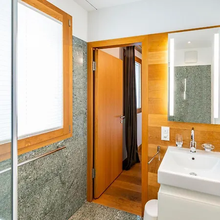 3br Central Location - What'app - 0034-656-619-782 - For Reservations! *