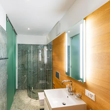 3br Central Location - What'app - 0034-656-619-782 - For Reservations! * St. Moritz